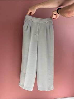 Aritzia Capitol